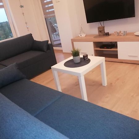 Morze Kolobrzeg Basen Kryty Apartment Exterior photo